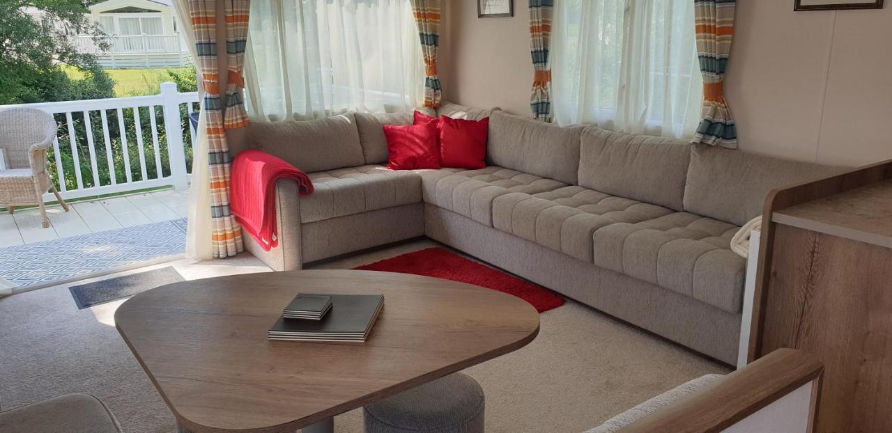 Lakeside Cotswold Holiday Home Cirencester Εξωτερικό φωτογραφία
