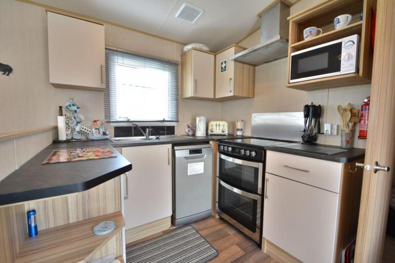Lakeside Cotswold Holiday Home Cirencester Εξωτερικό φωτογραφία