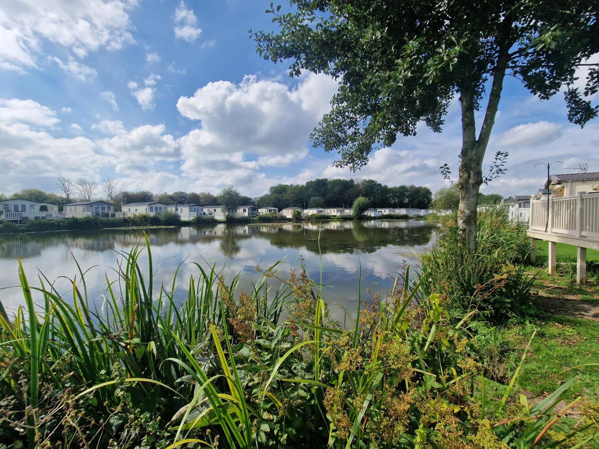 Lakeside Cotswold Holiday Home Cirencester Εξωτερικό φωτογραφία