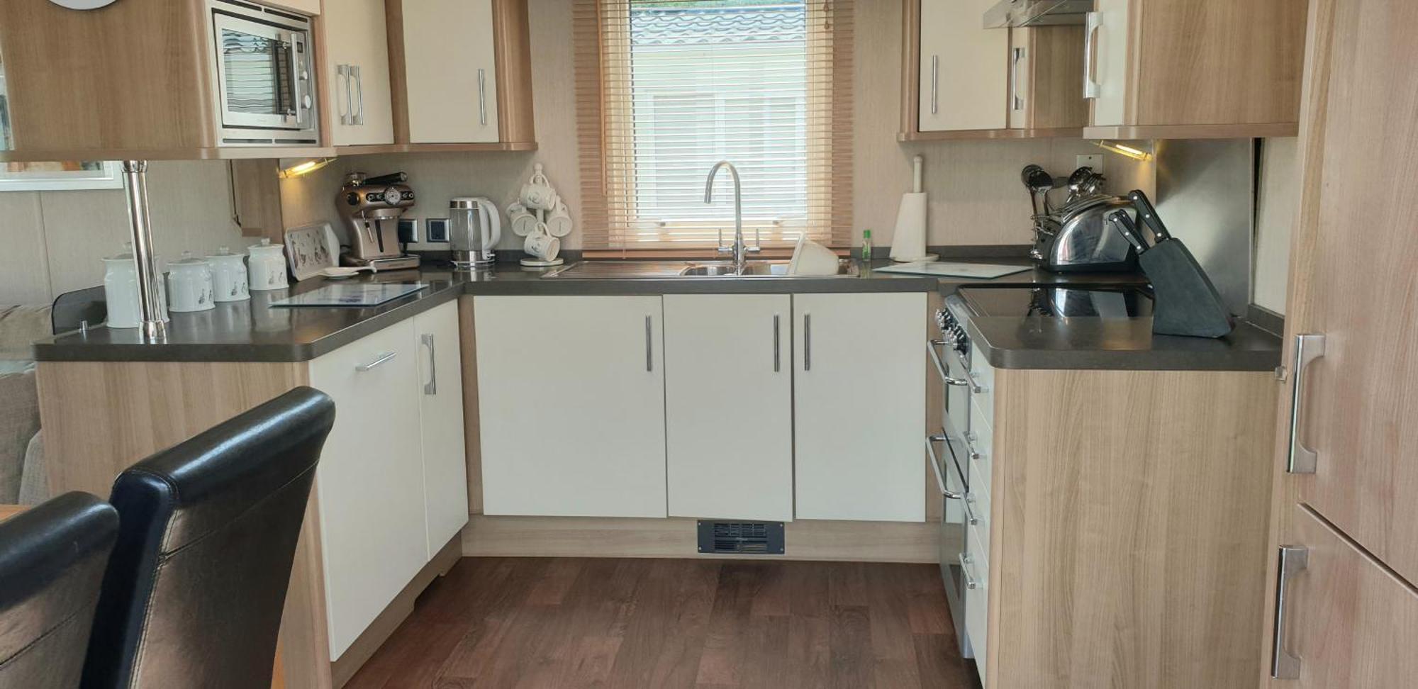 Lakeside Cotswold Holiday Home Cirencester Δωμάτιο φωτογραφία